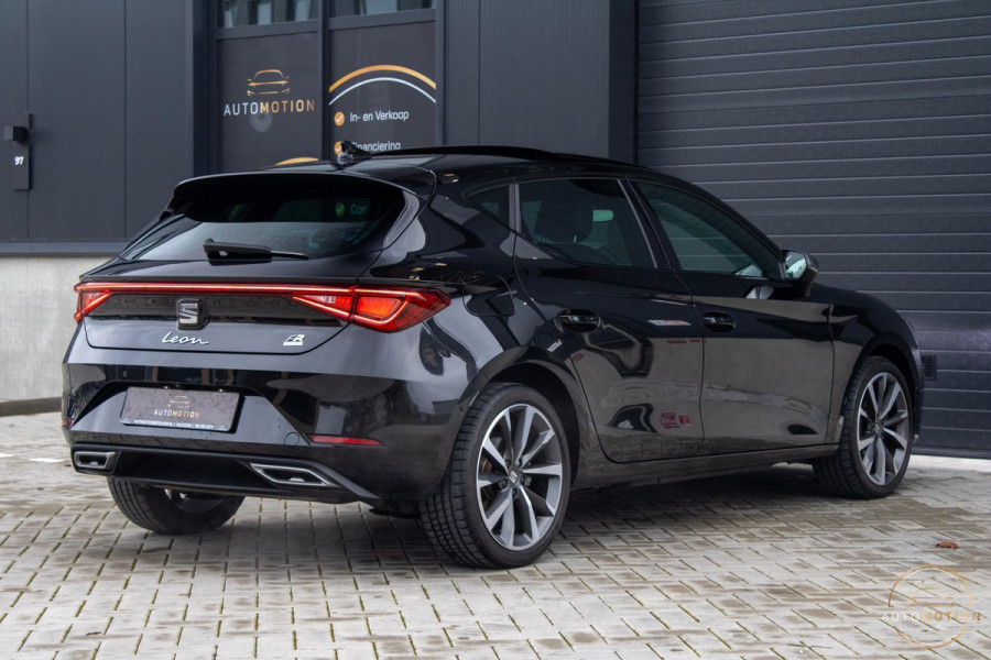 Seat Leon 1.4 TSI eHybrid PHEV FR PANO MEMORY CAMERA