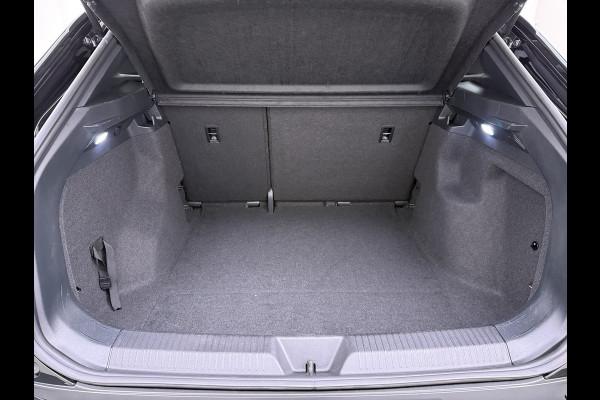 Volkswagen ID.4 82kWh SOH 97% Navi Ecc Adap.Cruise Apple Carplay Android Auto Pdc Pro Edition Led Lmv Isofix DAB Wifi Bluetooth Rijstrooksensor 1e Eigenaar Origineel Nederlandse Auto