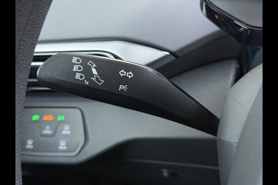 Volkswagen ID.4 82kWh SOH 97% Navi Ecc Adap.Cruise Apple Carplay Android Auto Pdc Pro Edition Led Lmv Isofix DAB Wifi Bluetooth Rijstrooksensor 1e Eigenaar Origineel Nederlandse Auto