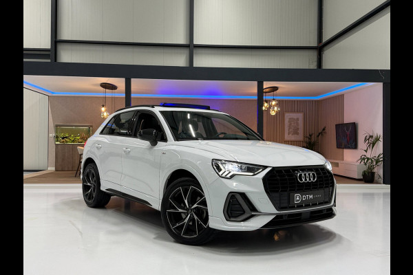Audi Q3 35 TFSI 150PK|3x S Line|Black Optic| Virtual Cockpit| LED|Pano | Apple CarPlay|BTW Auto