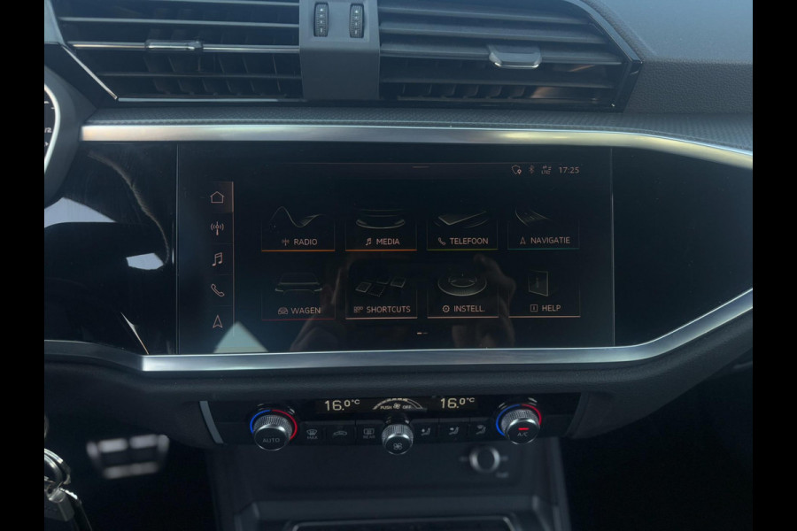 Audi Q3 35 TFSI 150PK|3x S Line|Black Optic| Virtual Cockpit| LED|Pano | Apple CarPlay|BTW Auto