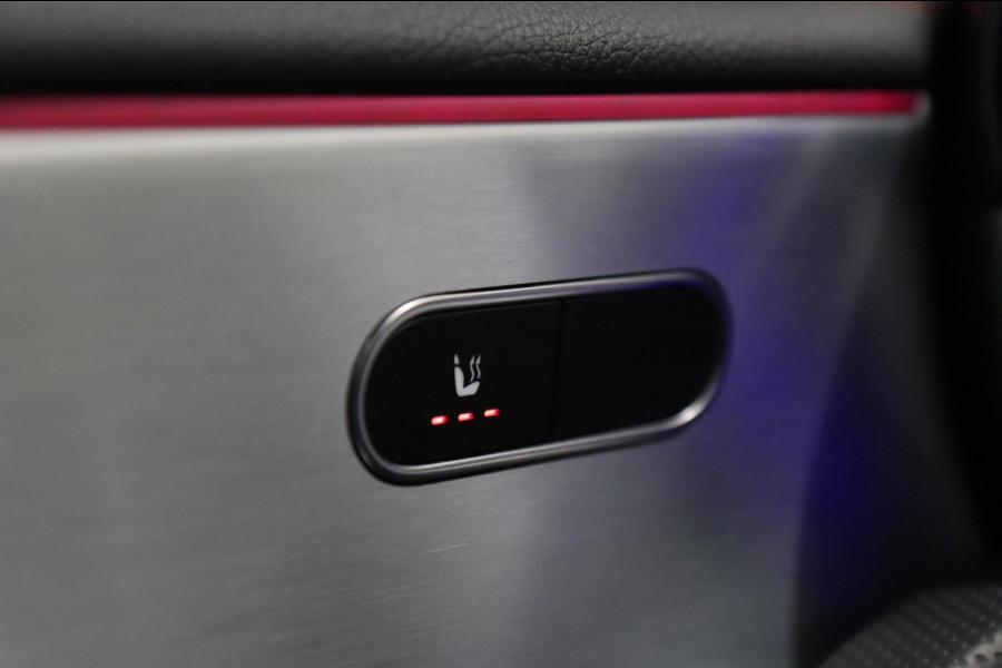 Mercedes-Benz CLA-Klasse 220 ORANJE Edition AMG Line PANO/BURM/LANEASSIST/SFEER/CAM/BOMVOLL