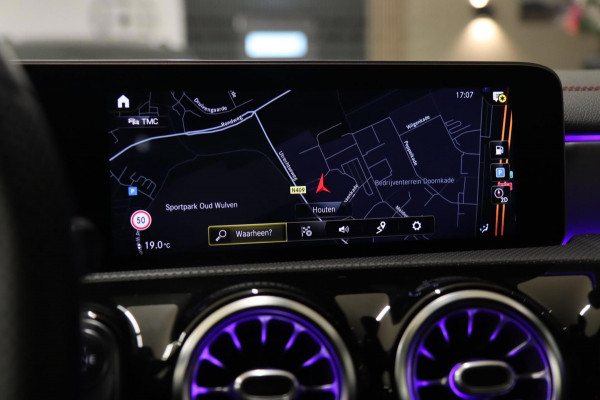 Mercedes-Benz CLA-Klasse 220 ORANJE Edition AMG Line PANO/BURM/LANEASSIST/SFEER/CAM/BOMVOLL