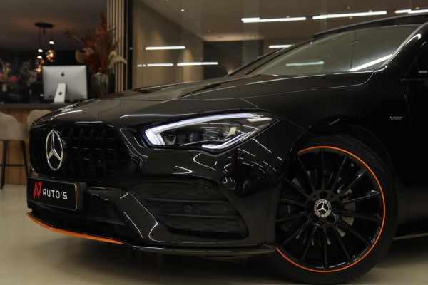 Mercedes-Benz CLA-Klasse 220 ORANJE Edition AMG Line PANO/BURM/LANEASSIST/SFEER/CAM/BOMVOLL