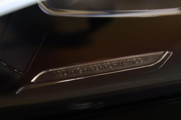 Mercedes-Benz CLA-Klasse 220 ORANJE Edition AMG Line PANO/BURM/LANEASSIST/SFEER/CAM/BOMVOLL