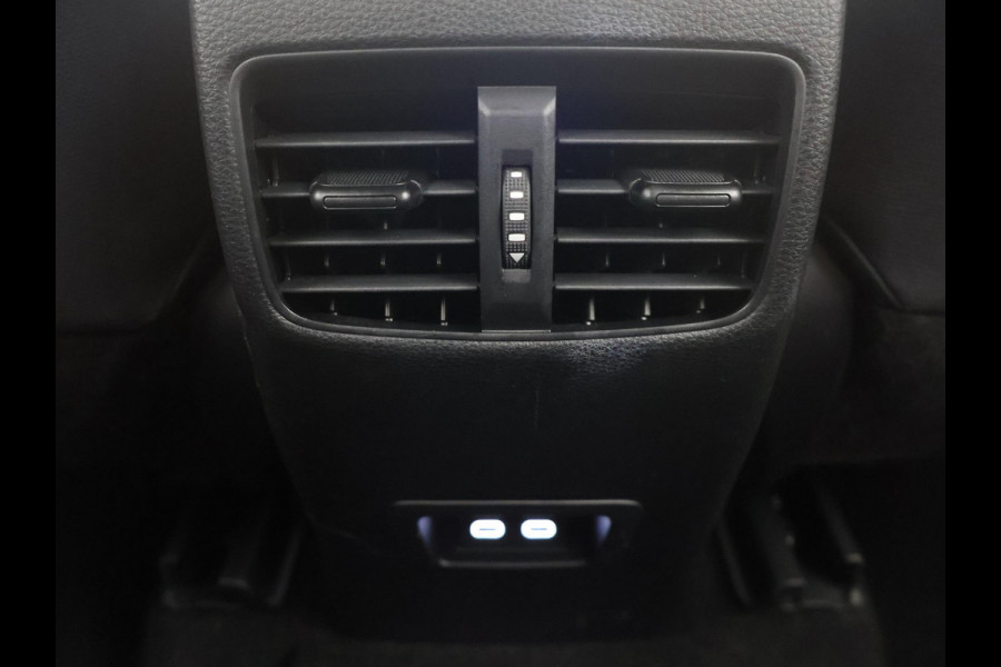 Toyota Corolla Cross HYBRID 140 DYNAMIC STYLEPACK BI-TONE GARANTIE 2035 CARPLAY NAVIGATIE.ELEKTRISCHE A.KLEP. CLIMA.CRUISE ETC