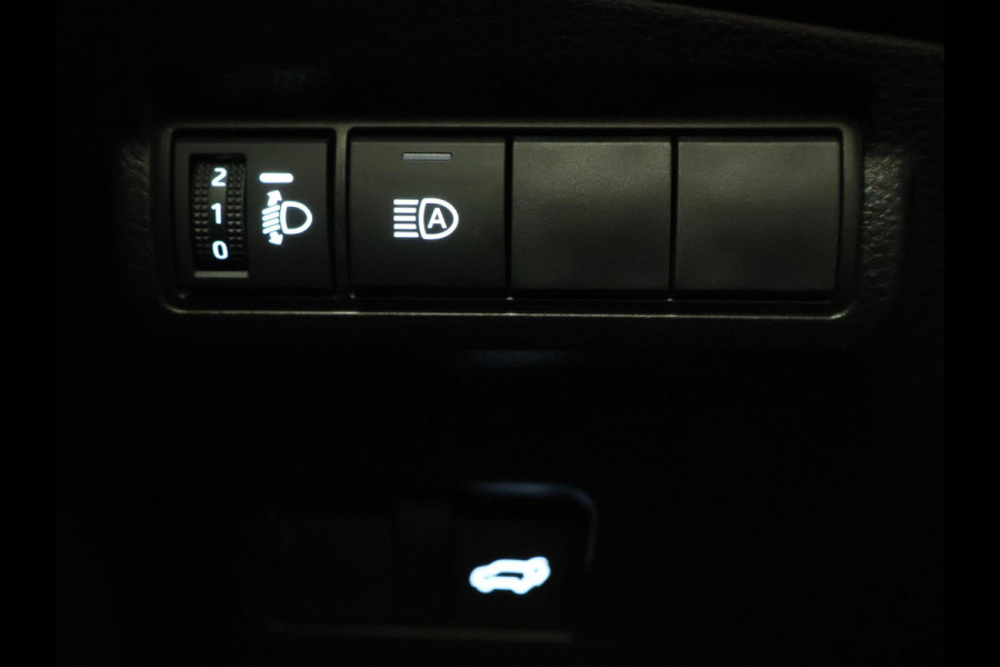 Toyota Corolla Cross HYBRID 140 DYNAMIC STYLEPACK BI-TONE GARANTIE 2035 CARPLAY NAVIGATIE.ELEKTRISCHE A.KLEP. CLIMA.CRUISE ETC