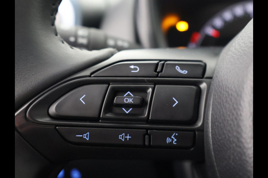 Toyota Aygo X 1.0 VVT-i PULSE PACK BI-TONE GARANTIE 3-2035! CARPLAY NAVI.STOELVERWARMING. ADAPTIVE CRUISE CONTROLL