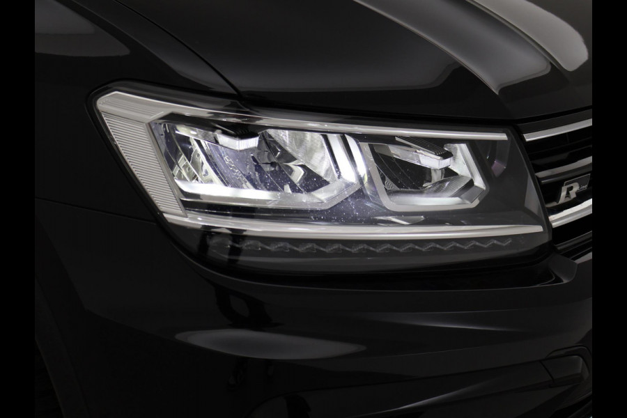 Volkswagen Tiguan 1.5 TSI ACT DSG R-LINE HIGHLINE + PANORAMA | 20 INCH | VIRTUAL | MASSAGE | ADAPTIVE | CAMERA