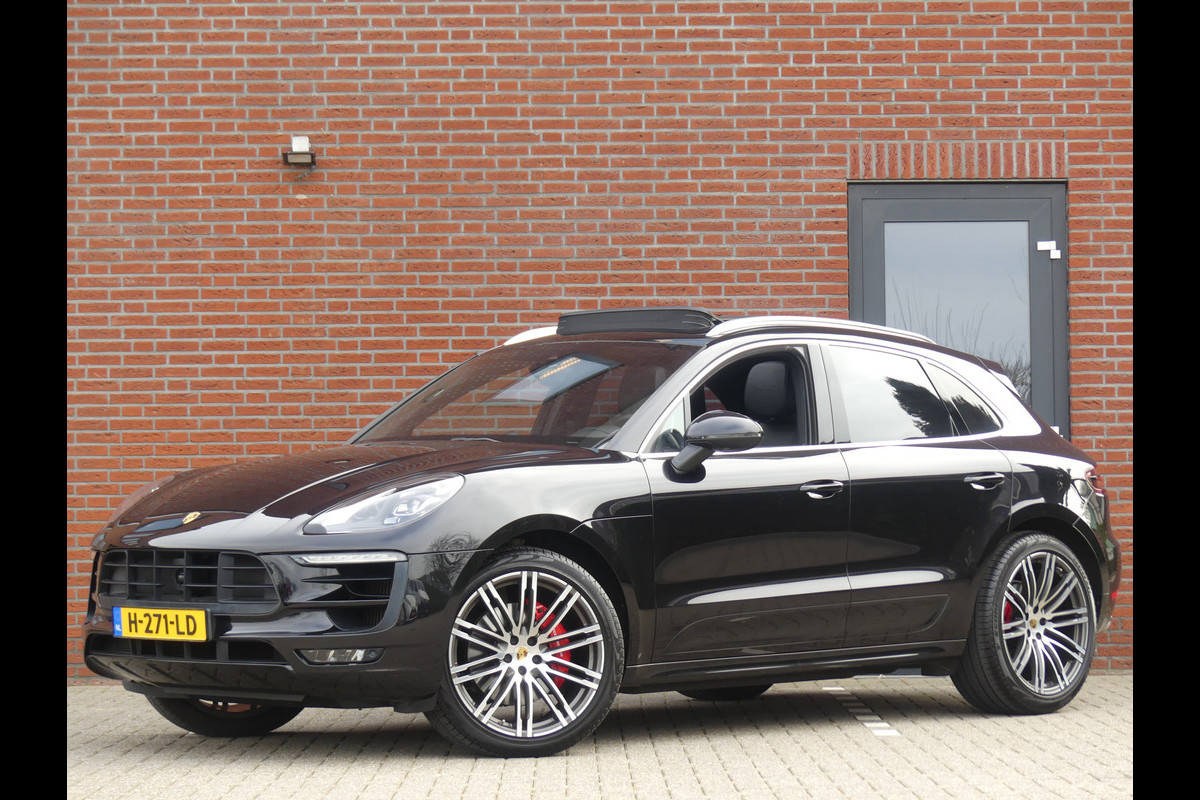 Porsche Macan 3.0 GTS Luchtvering/Pano/Trekhaak/Sportchrono