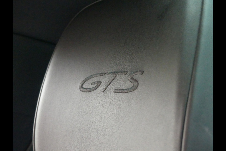 Porsche Macan 3.0 GTS Luchtvering/Pano/Trekhaak/Sportchrono