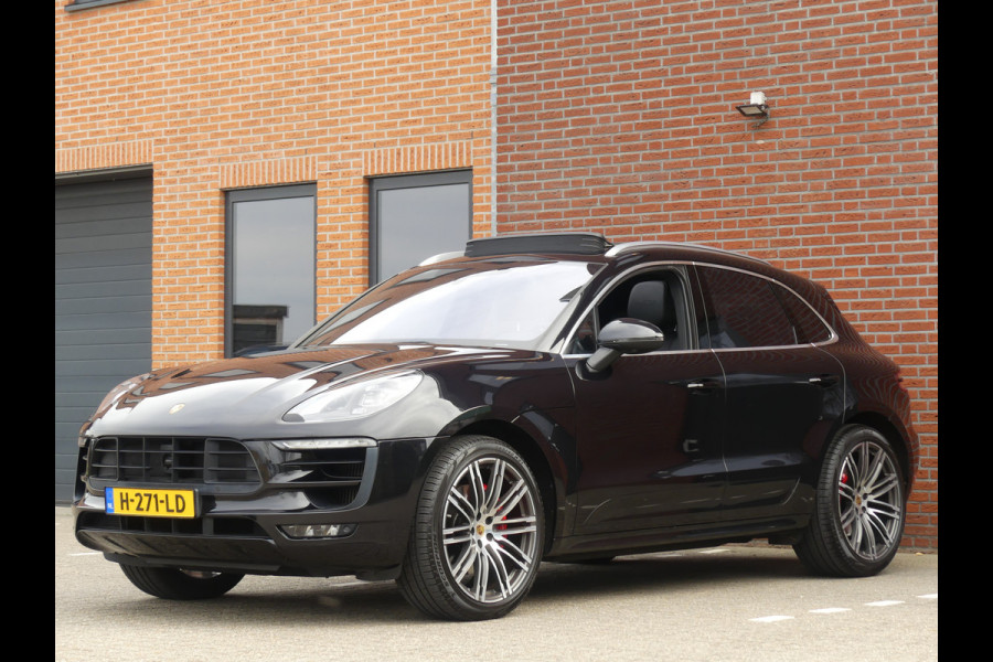 Porsche Macan 3.0 GTS Luchtvering/Pano/Trekhaak/Sportchrono