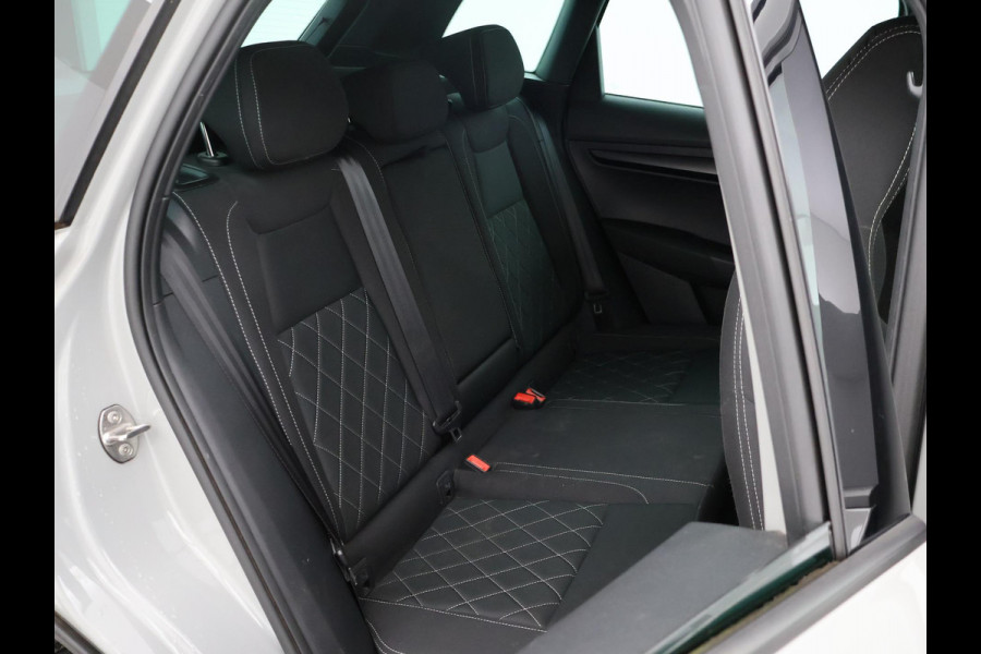 Škoda Karoq 1.5 TSI ACT 150 PK DSG SPORTLINE + CANTON AUDIO | STEEL GREY | CAMERA | 19 INCH | VIRTUAL | SFEER