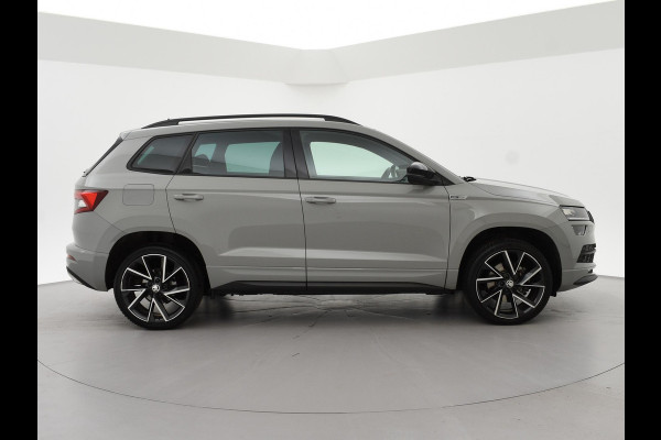 Škoda Karoq 1.5 TSI ACT 150 PK DSG SPORTLINE + CANTON AUDIO | STEEL GREY | CAMERA | 19 INCH | VIRTUAL | SFEER