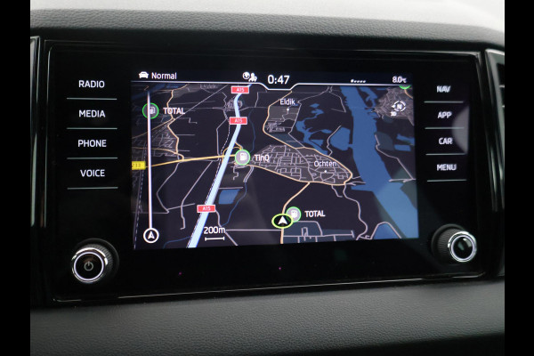 Škoda Karoq 1.5 TSI ACT 150 PK DSG SPORTLINE + CANTON AUDIO | STEEL GREY | CAMERA | 19 INCH | VIRTUAL | SFEER