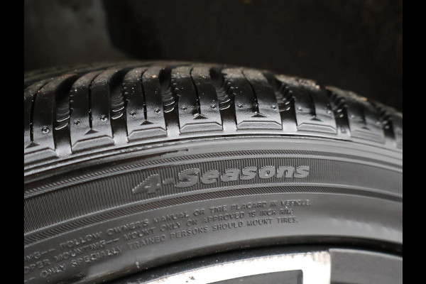 Škoda Karoq 1.5 TSI ACT 150 PK DSG SPORTLINE + CANTON AUDIO | STEEL GREY | CAMERA | 19 INCH | VIRTUAL | SFEER