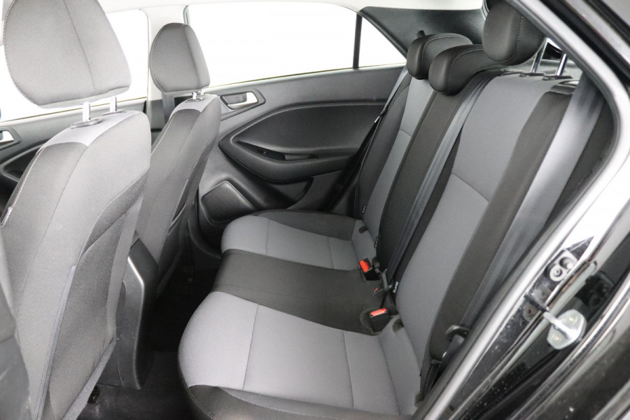 Hyundai i20 1.0 T-GDI AUTOMAAT NAVIGATIE ***AANBIEDING VAN 2019 !!**CAMERA.PDC.CLIMA.CRUISE.