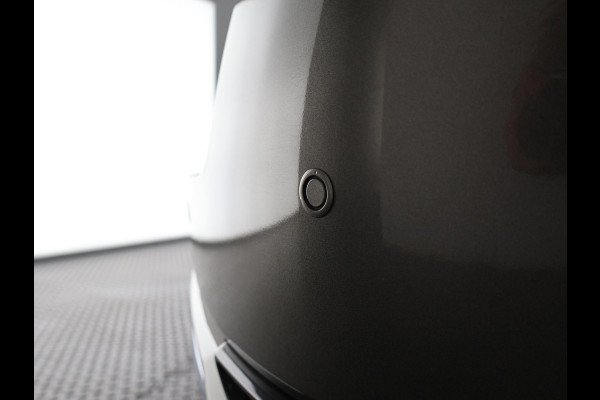 Toyota Auris Touring Sports 1.8 Hybrid Dynamic CAMERA . FULL MAP NAV . KEYLESS START/STOP . CRUISE CONTROL