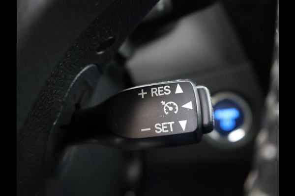 Toyota Auris Touring Sports 1.8 Hybrid Dynamic CAMERA . FULL MAP NAV . KEYLESS START/STOP . CRUISE CONTROL