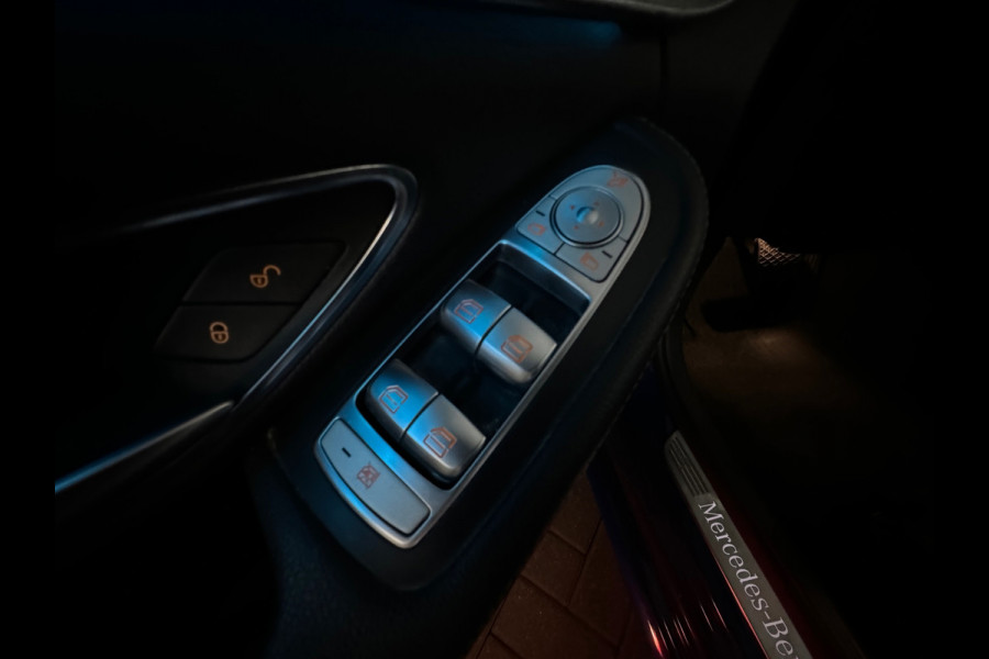 Mercedes-Benz C-Klasse 160 AMG Ambition Pano|Camera|Sfeer