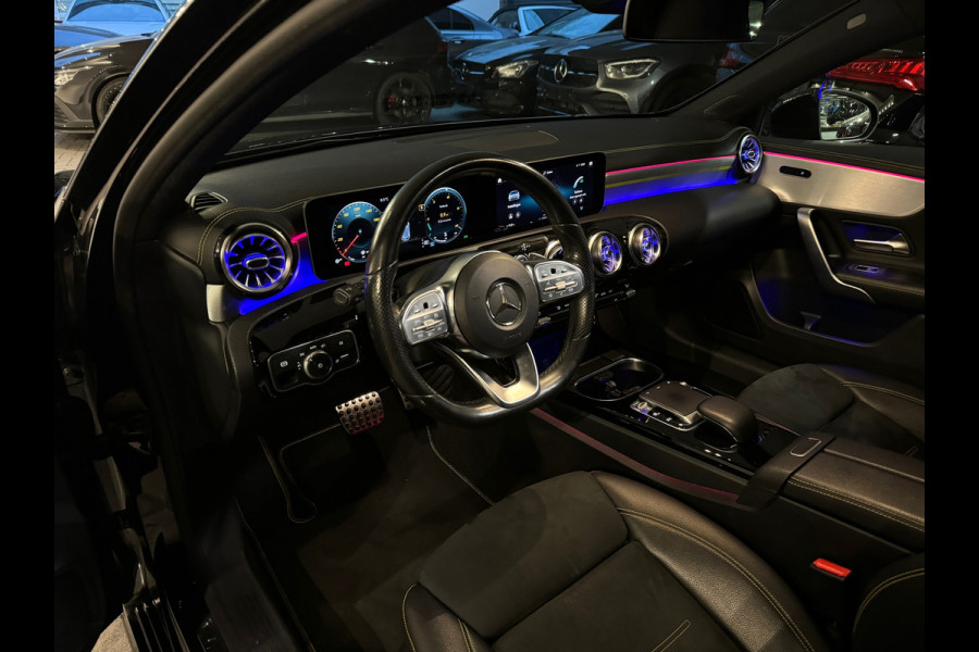 Mercedes-Benz A-Klasse 250 AMG Edition Premium+ Pano|Keyless|Camera|