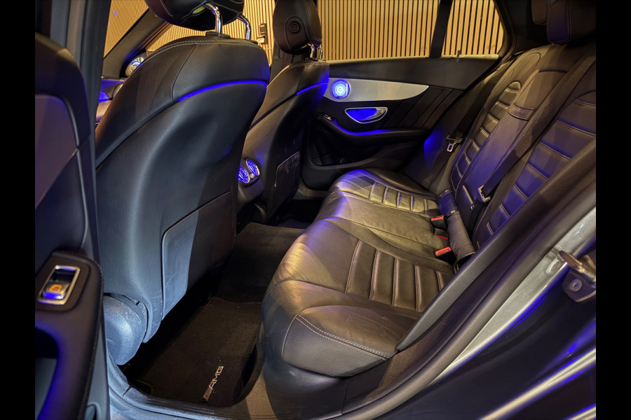 Mercedes-Benz C-Klasse Estate AMG 220 d | Pano | Full - Option