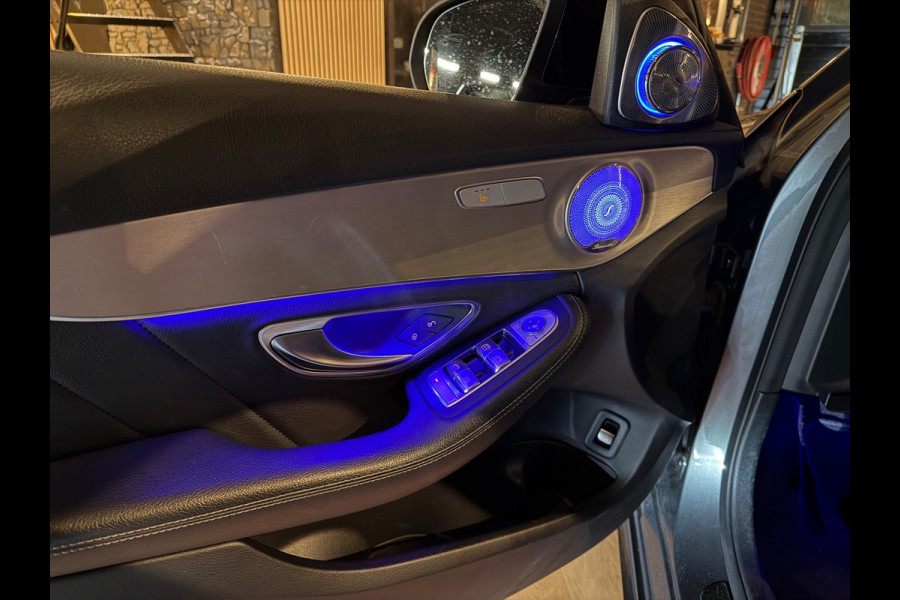 Mercedes-Benz C-Klasse Estate AMG 220 d | Pano | Full - Option