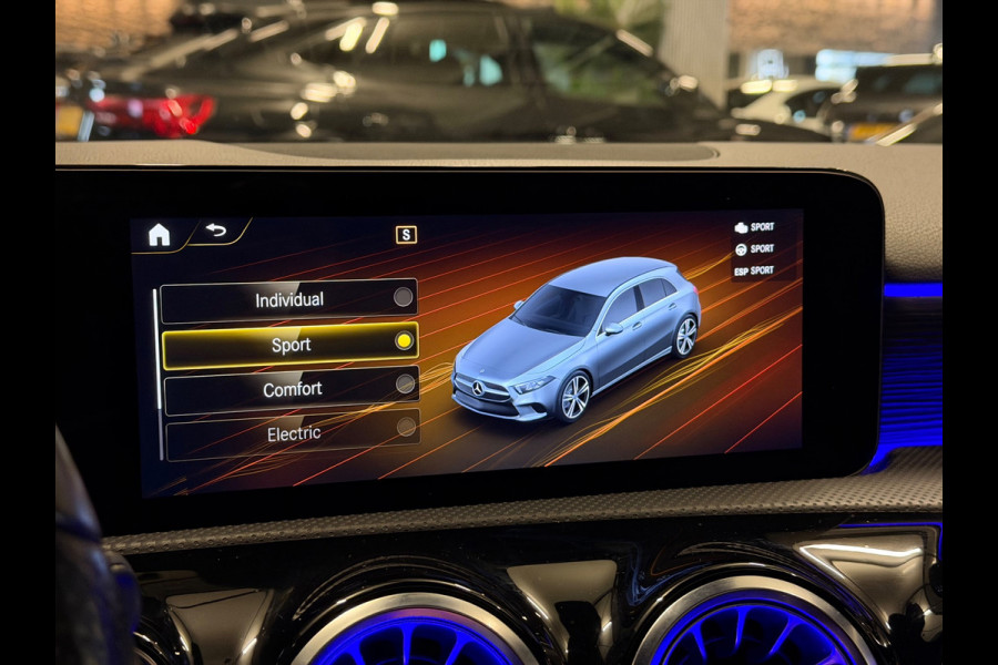 Mercedes-Benz A-Klasse 250 e AMG|PANO|SFEER|360 CAM|BOMVOL!