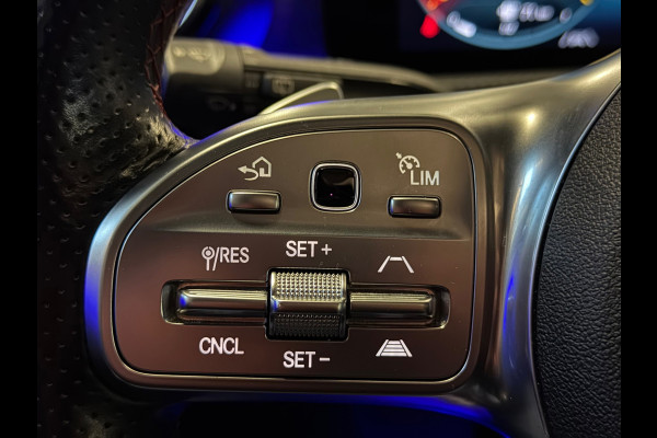 Mercedes-Benz A-Klasse 250 e AMG|PANO|SFEER|360 CAM|BOMVOL!