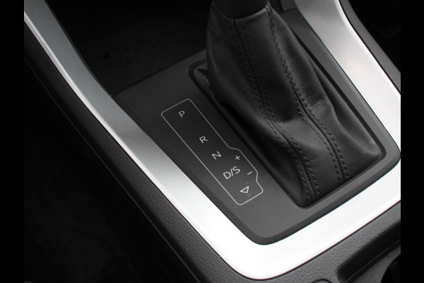 Audi Q3 45 TFSI e 245pk S-Line Plus PHEV | Navigatie | Apple Carplay/Android auto | Climate Control | Adaptive Cruise Control | Electrisch bedienbare achterklep | Lichtmetalen Velgen