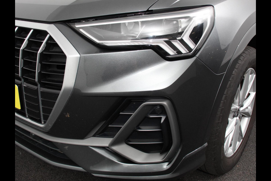 Audi Q3 45 TFSI e 245pk S-Line Plus PHEV | Navigatie | Apple Carplay/Android auto | Climate Control | Adaptive Cruise Control | Electrisch bedienbare achterklep | Lichtmetalen Velgen