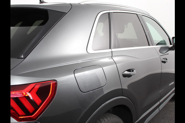 Audi Q3 45 TFSI e 245pk S-Line Plus PHEV | Navigatie | Apple Carplay/Android auto | Climate Control | Adaptive Cruise Control | Electrisch bedienbare achterklep | Lichtmetalen Velgen