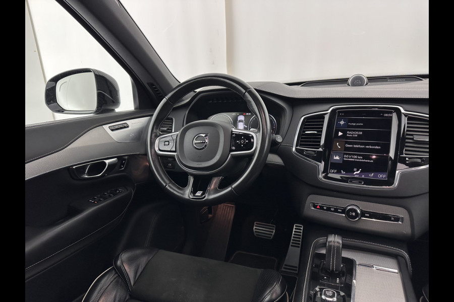Volvo XC90 2.0 B5 AWD Inscription R-Design Intro Edition [7-Pers.] Aut. *PANO | LEATHER-ALCANTARA | FULL-LED | MEMORY-PACK | BOWERS&WILKINS | BLINDSPOT | KEYLESS | DIGI-COCKPIT | NAVI-FULLMAP | PRIVACYGLASS | HEATED-SPORTSEATS | TOWBAR | 20''ALU*