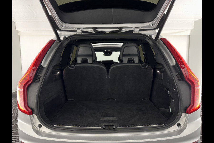 Volvo XC90 2.0 B5 AWD Inscription R-Design Intro Edition [7-Pers.] Aut. *PANO | LEATHER-ALCANTARA | FULL-LED | MEMORY-PACK | BOWERS&WILKINS | BLINDSPOT | KEYLESS | DIGI-COCKPIT | NAVI-FULLMAP | PRIVACYGLASS | HEATED-SPORTSEATS | TOWBAR | 20''ALU*