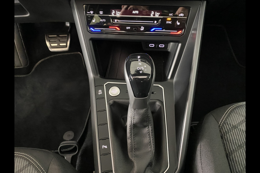 Volkswagen Polo 1.0 TSI R-Line Business DSG Panoramadak / Camera /Carplay / Navigatie / IQ Light