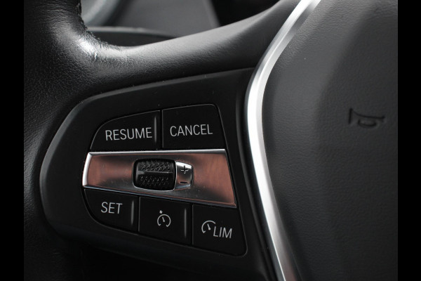 BMW 1-serie 118i Automaat Sportline Business Edition | Navigatie | Cruise control | LED Parkeersensor achter | Navigatie | Apple Carplay/ Android Auto | Lichtmetalen velgen | Digitale Cockpit