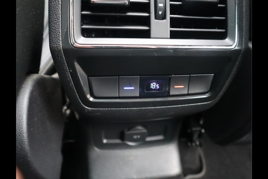 Škoda Kodiaq 1.5 TSI Business Edition Navi / Pano / DSG / Trekhaak /