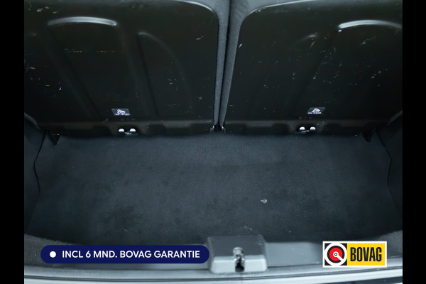 Peugeot 108 1.0 e-VTi Active 73 PK | Airconditioning | BT Telefoon & Audio | DAB | Led Dagrijverlichting | Zwart met. | Multifunctioneel stuurwiel, Centrale vergrendeling met afstandsbediening