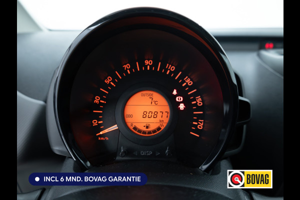 Peugeot 108 1.0 e-VTi Active 73 PK | Airconditioning | BT Telefoon & Audio | DAB | Led Dagrijverlichting | Zwart met. | Multifunctioneel stuurwiel, Centrale vergrendeling met afstandsbediening
