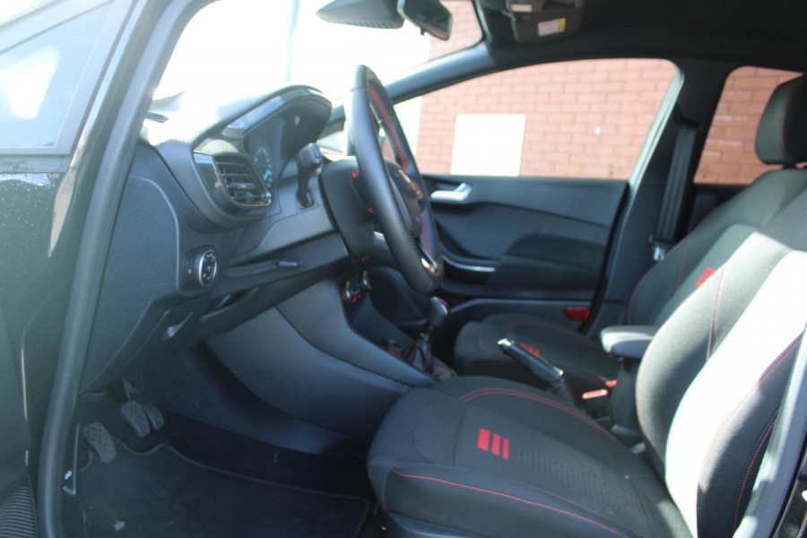 Ford Fiesta 1.0 EcoBoost 125 PK Hybrid ST-Line | Winterpack | Climate Control | Cruise Control | Privacy Glass | LED Koplampen | DAB |