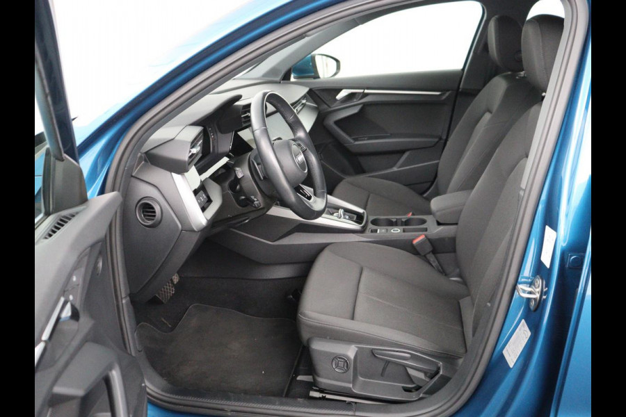 Audi A3 Sportback 30 TFSI Advanced edition | Automaat | Adaptive Cruise | Full LED | Virtual Cockpit | Carplay | Navigatie | Camera