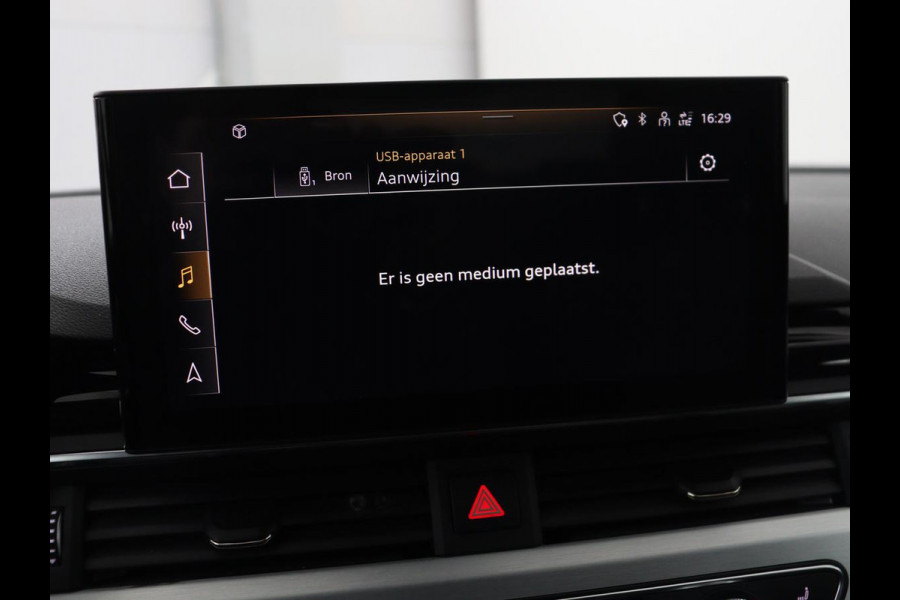 Audi A4 Limousine 35 TDI Launch edition Sport | Panoramadak | 360 Camera | Trekhaak | Adaptive Cruise | Carplay | Climate Control | LED