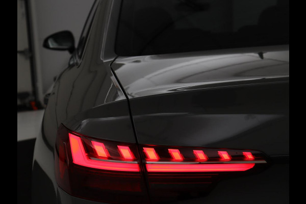Audi A4 Limousine 35 TDI Launch edition Sport | Panoramadak | 360 Camera | Trekhaak | Adaptive Cruise | Carplay | Climate Control | LED