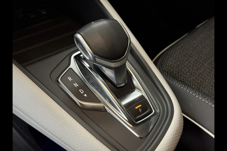 Renault Captur 1.3 TCe 130 Edition One Groot Navi | Bose | 18" | Camera | Stoel & Stuur verwarming 100% Dealer Onderhouden!