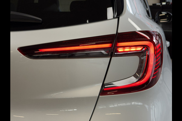 Renault Captur 1.3 TCe 130 Edition One Groot Navi | Bose | 18" | Camera | Stoel & Stuur verwarming 100% Dealer Onderhouden!