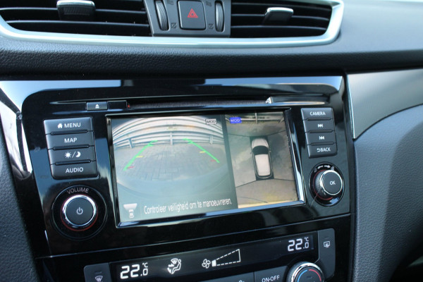 Nissan QASHQAI 1.3 DIG-T 160pk N-Connecta AUTOMAAT Panoramadak NL-Auto NAP
