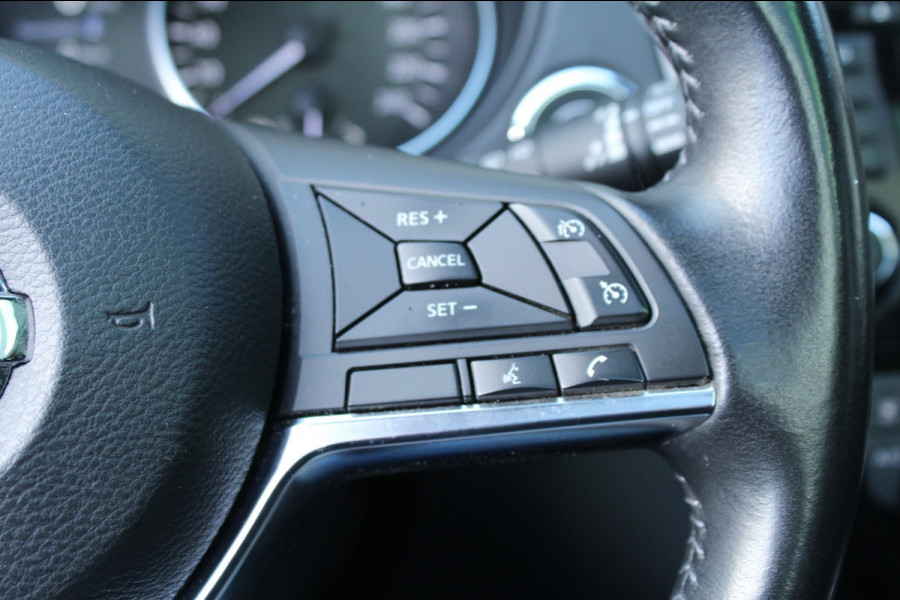 Nissan QASHQAI 1.3 DIG-T 160pk N-Connecta AUTOMAAT Panoramadak NL-Auto NAP
