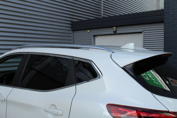 Nissan QASHQAI 1.3 DIG-T 160pk N-Connecta AUTOMAAT Panoramadak NL-Auto NAP