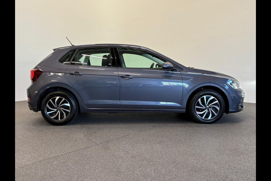 Volkswagen Polo 1.0 TSI Life Airco Navi Carplay Adaptive Cruise Control Full LED 15" LM Velgen Digital Dashboard