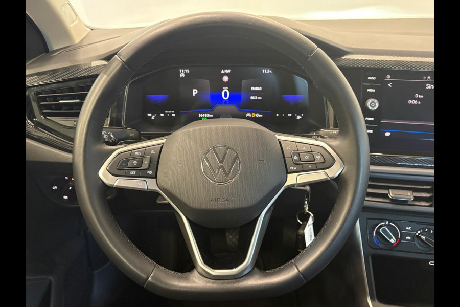 Volkswagen Polo 1.0 TSI Life Airco Navi Carplay Adaptive Cruise Control Full LED 15" LM Velgen Digital Dashboard